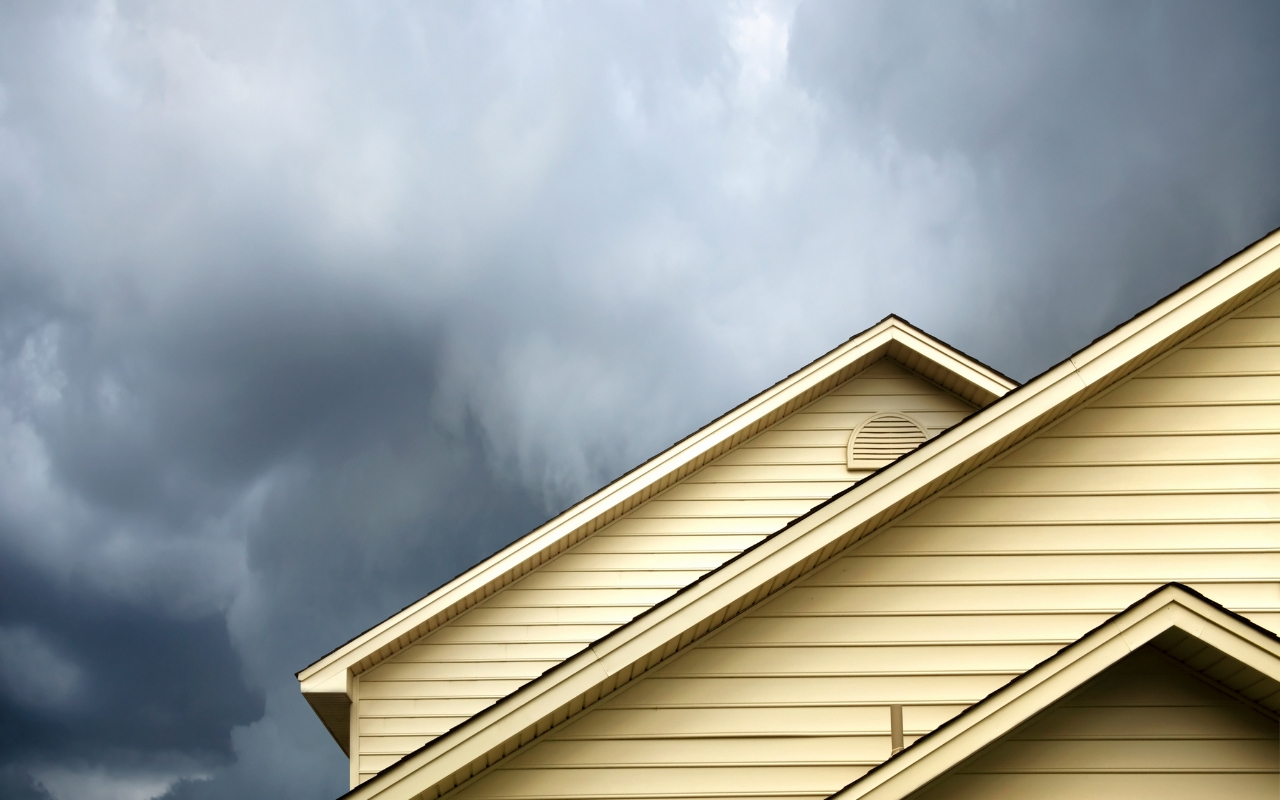 Guide to Choosing the Right Siding Material for Your Home