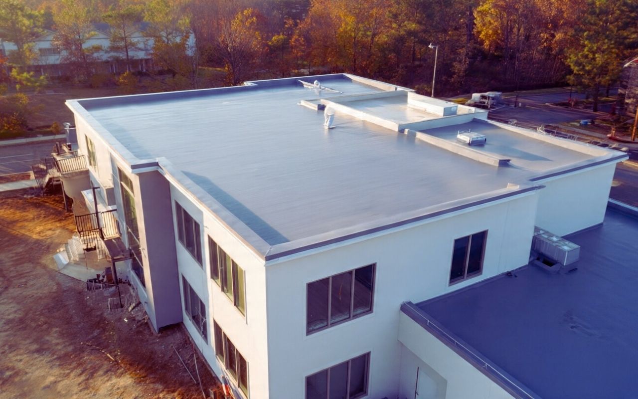 Flat roof installation in Spotsylvania County on a modern building